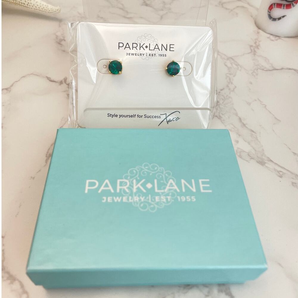 Park Lane Jewelry "Impression" Stud Earrings in Emerald Green NWT
